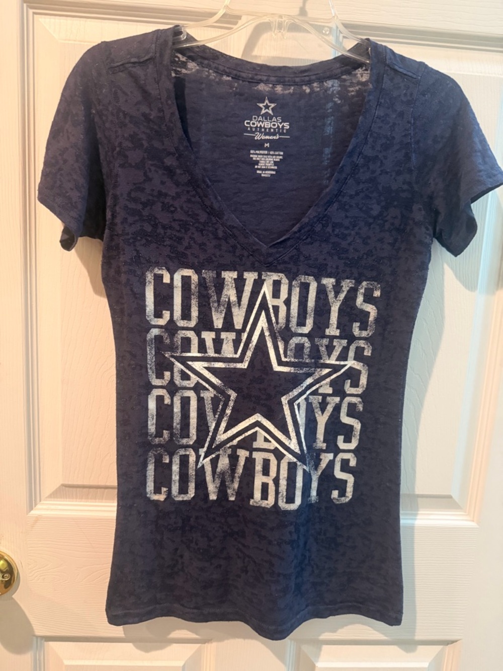 Dallas Cowboys Women’s Navy V‑Neck Tee